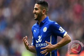 Leicester Tertahan, Chelsea Kalahkan Norwich