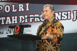 Gubernur Jabar Lapor Pajak Menggunakan "E-Filing"