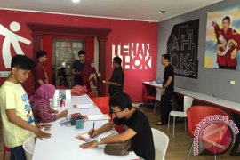 Nyatakan Tak Terima Donasi, Darimana Sumber Dana Teman Ahok?