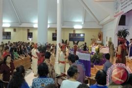 Misa Novena IYD di Kali tampilkan budaya lokal