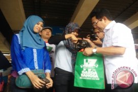 Garda Bangsa Jatim Kampanyekan "Diet" Kantong Plastik