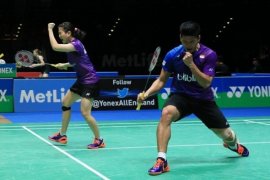 Ganda campuran Praveen/Debby singkirkan Zhang/Zhao