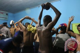 POLISI DAN BNN RAZIA DI RUTAN TANJUNG GUSTA