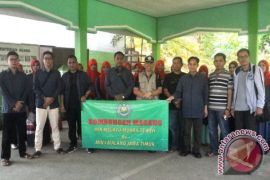 Guru MIN Melayu Barut Magang Ke Malang Jatim