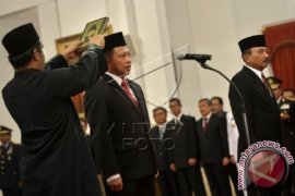 Pelantikan Kepala BNPT dan Kepala Bakamla