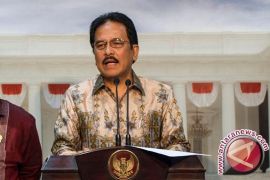 Menteri: Pendidikan tinggi bikin seseorang semakin tergantung
