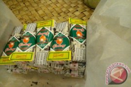 Pabrik Rokok Tradisional Manfaatkan Daring Kembangkan Usaha 