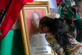 Gadis kecil dan kepergian ayahnya