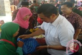 BKM Beri Bantuan Pendidikan 50 Anak Yatim