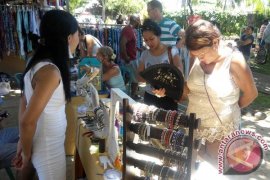 Lomba Memancing Ajang "Festival Pesona Bahari Mertasari"