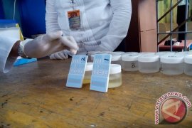 Puluhan Tahanan Lapas Blitar Tes Urine      
