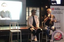 Giring unggah "catatan harian" di Vidio.com