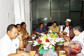 Wagub Minta Atlet Bali Tingkatkan Prestasi PON