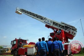 Pemkab Bojonegoro Berencana Beli Tiga Mobil Pemadam