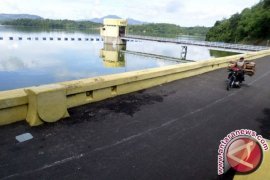 Air Waduk Pacal Bojonegoro Dikeluarkan 