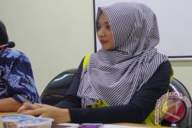 Artis Dangdut jadi Lulusan Terbaik Unitomo