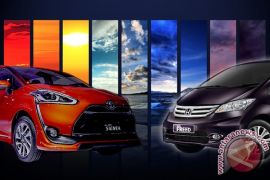 Beda Toyota Sienta dengan Freed