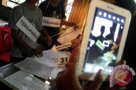 REKONTRUKSI SISWA BAKAR SEKOLAH
