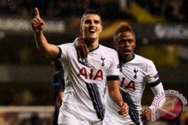 Cetak Tiga Gol Dalam Enam Menit, Spurs Pecundangi MU 3-0
