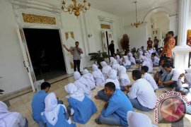 Jelajah Museum Page 1 Small