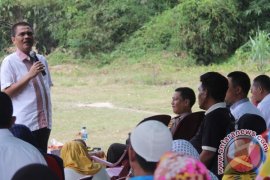 Bupati Asahan Berikan Sentuhan Pembangunan di &acirc;&euro;&oelig; Kampong Tengah &acirc;&euro;&oelig;