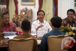 Presiden umumkan paket kebijakan deregulasi XII  