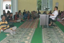 Silaturahmi ke Kecamatan Tambang, Bupati: Pengentasan Tiga Zero Belum Maksimal