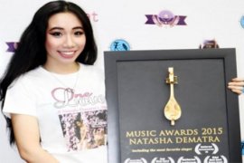 Sutradara perempuan Indonesia raih American Movie Awards Page 1 Small