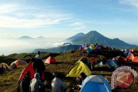 Dieng masuk nominasi Anugerah Pariwisata Indonesia Page 1 Small