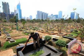 Antara doeloe : 2 Minggu terkubur tidak rusak dan tidak berbau Page 1 Small