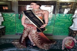 Mega "Pensiunan" Miss Stikom Fokus Kuliah 