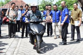 Menristekdikti: "Gesits" Bisa Jadi "Leader" Motor Listrik
