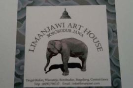 Tiga Pelukis Pameran "Destination Lotus"