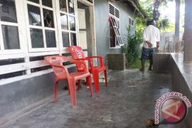 Rumah Lurah Wamponiki Dilempari Orang Tak Dikenal