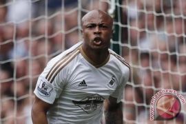 Nottingham Forest datangkan kapten Ghana Andre Ayew