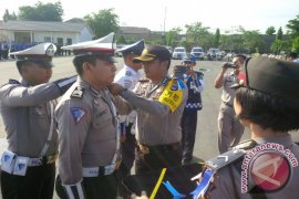  Tertibkan Dulu Polisi Baru Masyarakat 