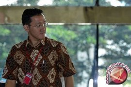 KPK Periksa Sunny dan Ongen