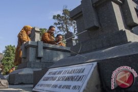 Mendikbud Ziarah ke Makam Ki Hajar Dewantara
