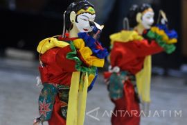 Robot Seni Tari