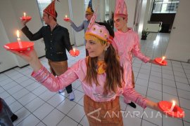 Indonesia opens non-formal education visas to foreigners