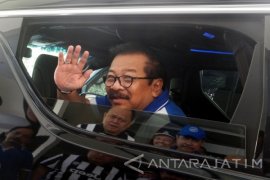 Soekarwo : Kinerja Investasi Dorong Ekonomi Jatim 2017