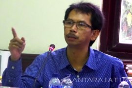 Pansus: Potensi Pendapatan Pajak Parkir Surabaya Besar