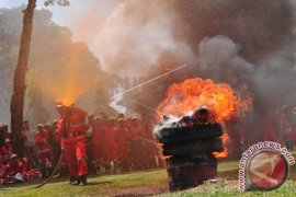 SIMULASI KEBAKARAN LAHAN DAN KEBUN Page 1 Small