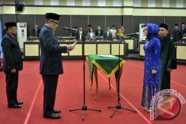 Roem lantik kader PAW Nasdem Sulsel 