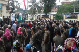 Demo Pol PP
