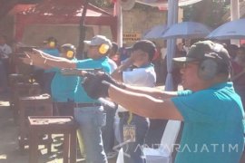Danguspurlatim jadi Juara Menembak "Kapolda Jatim Cup 2016"