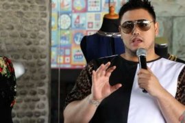 Filosofi Layang-layang Oleh Ivan Gunawan