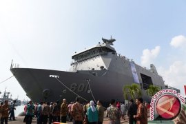 Senegal tertarik helikopter dan feri produksi Indonesia