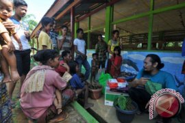 Santuni Orang Rimba Jelang Ramadhan