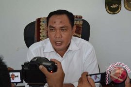 Wabup Apresiasi Kajari-KNPI Motivasi Pedagang Taat Retribusi